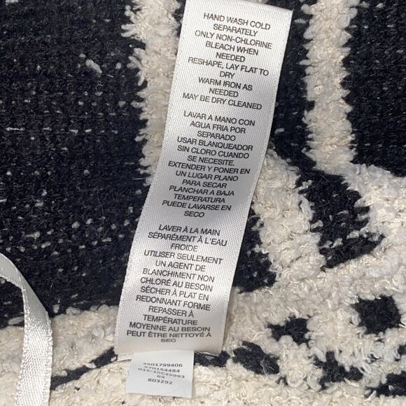 Chico’s Cardigan Sz 1 Ivory Black Fuzzy Plaid 3/4 Sleeve Open Front Crop Womens - Picture 7 of 8